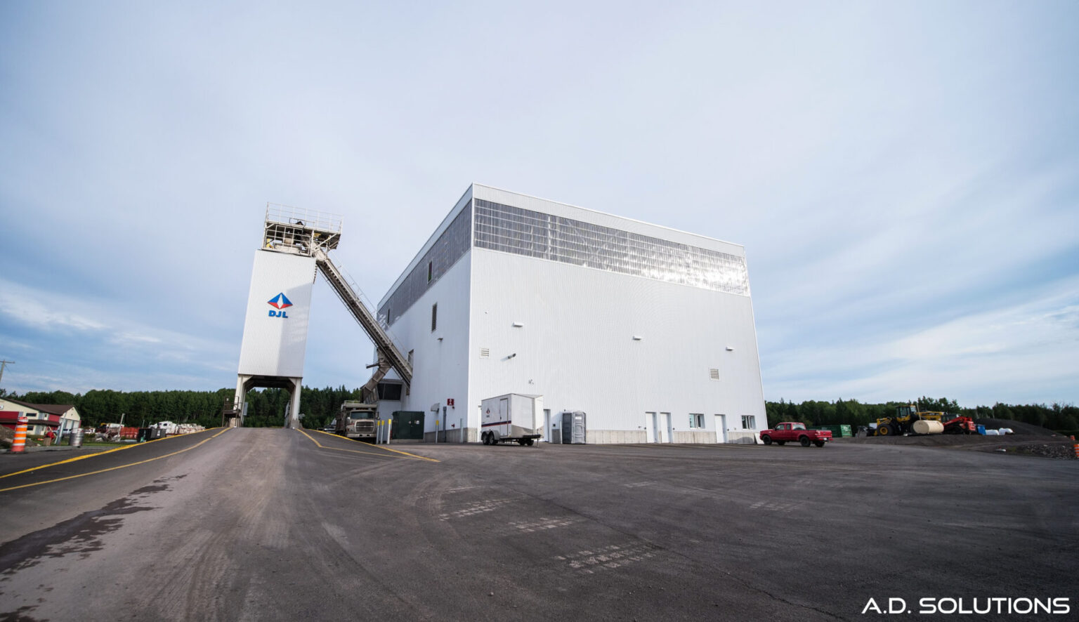 Usine d'asphalte -s-DJL-s- LFG Construction